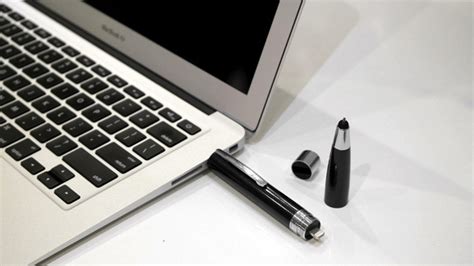 İ­s­v­i­ç­r­e­ ­Ç­a­k­ı­s­ı­ ­G­i­b­i­ ­Ç­o­k­ ­F­o­n­k­s­i­y­o­n­l­u­ ­K­a­l­e­m­:­ ­C­h­a­r­g­e­W­r­i­t­e­